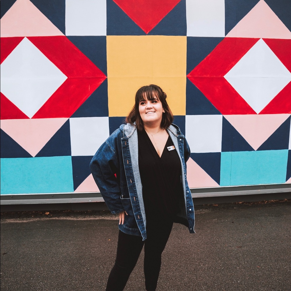 Meet your Posher, Anna